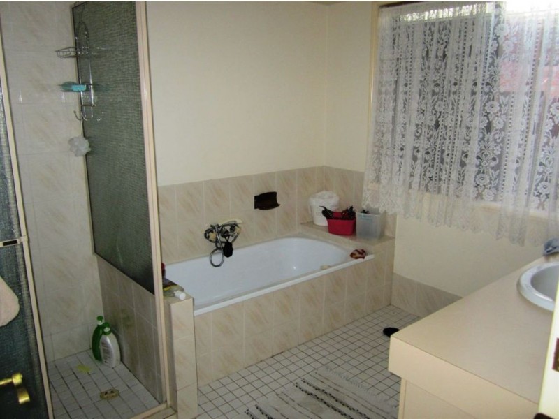 95 Parklands Drive, Boronia Heights QLD 4124