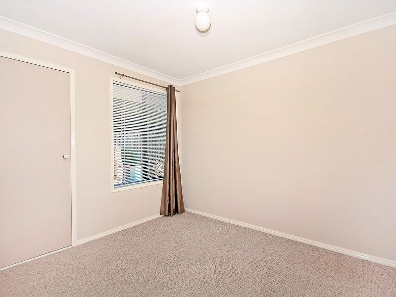24 Penfold Street, Hillcrest QLD 4118