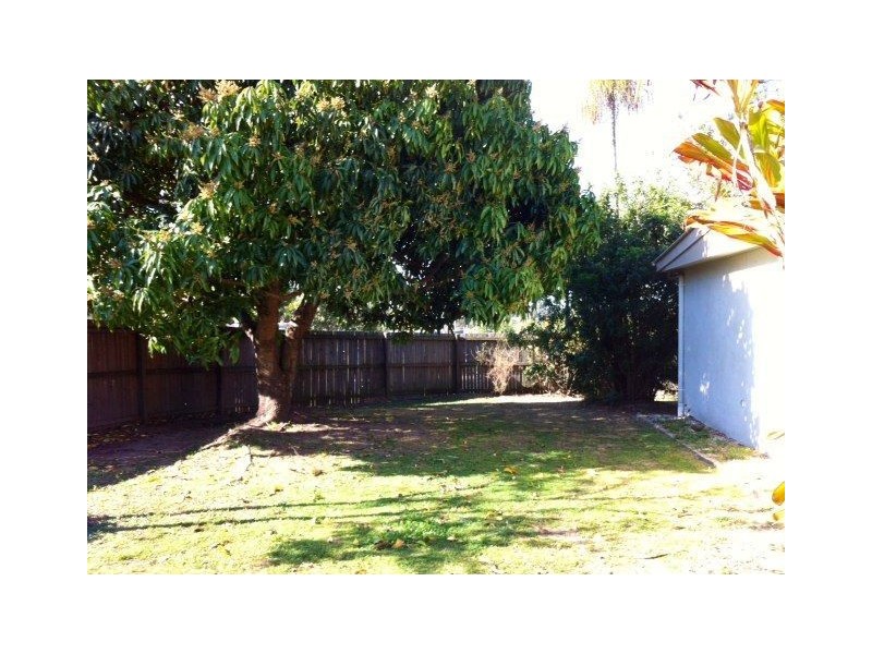 88 Railway Parade, Woodridge QLD 4114