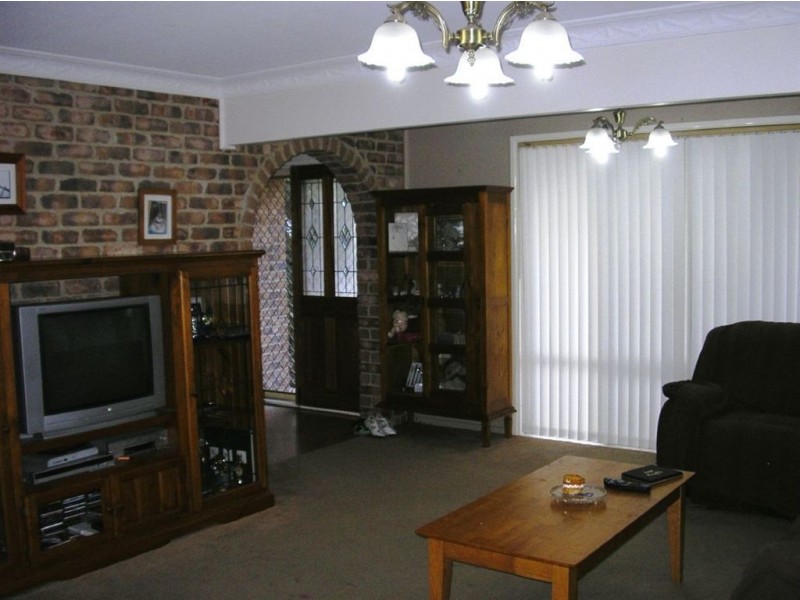 2 Itea Court, Regents Park QLD 4118