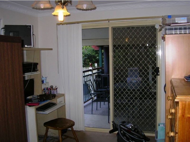 2 Itea Court, Regents Park QLD 4118
