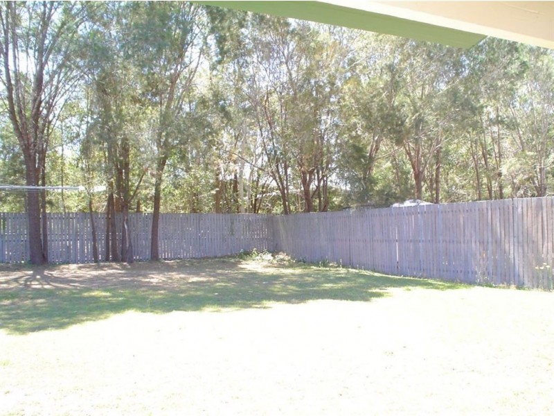 25 Calder Court, Crestmead QLD 4132