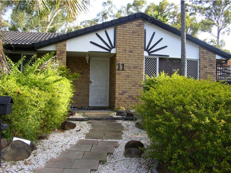 11 Windsong Court, Hillcrest QLD 4118