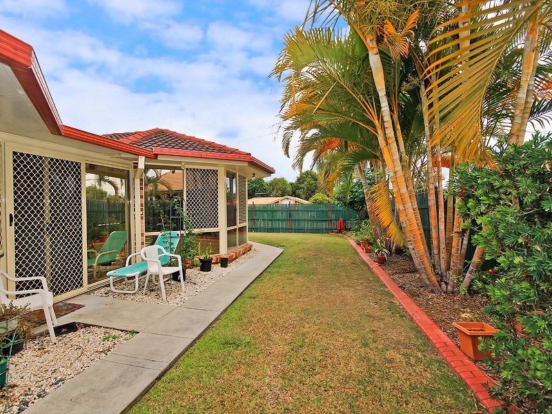 16 Indica Crescent, Regents Park QLD 4118