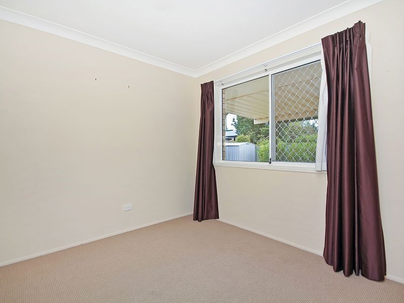 5 Parkside Drive, Crestmead QLD 4132