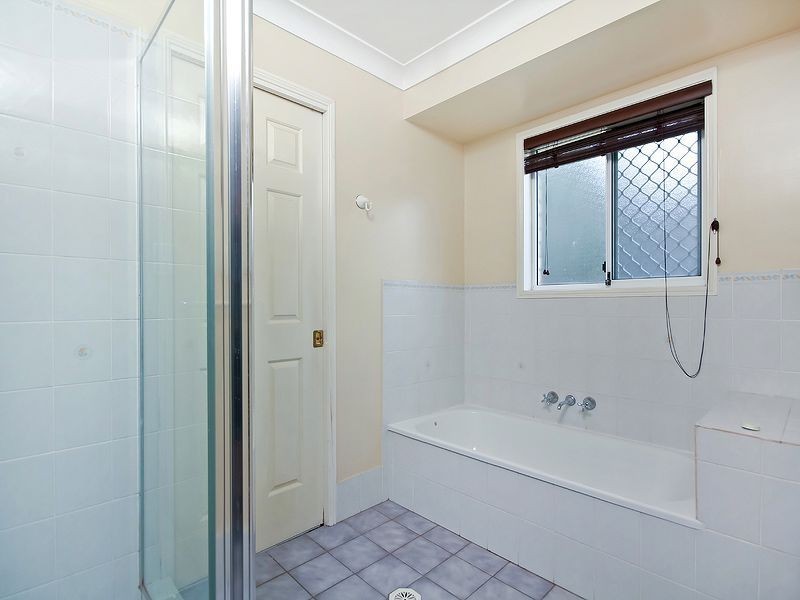5 Parkside Drive, Crestmead QLD 4132