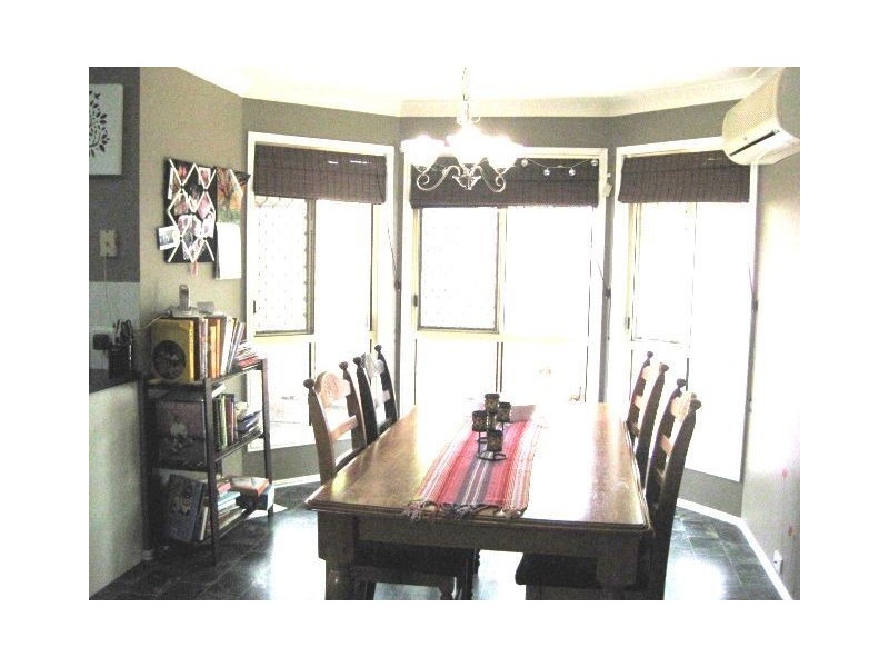 29 burdekin court, Hillcrest QLD 4118