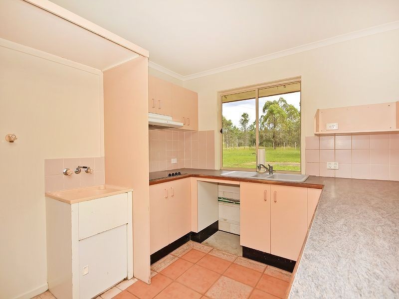 27-29 Pardalote Court, Greenbank QLD 4124