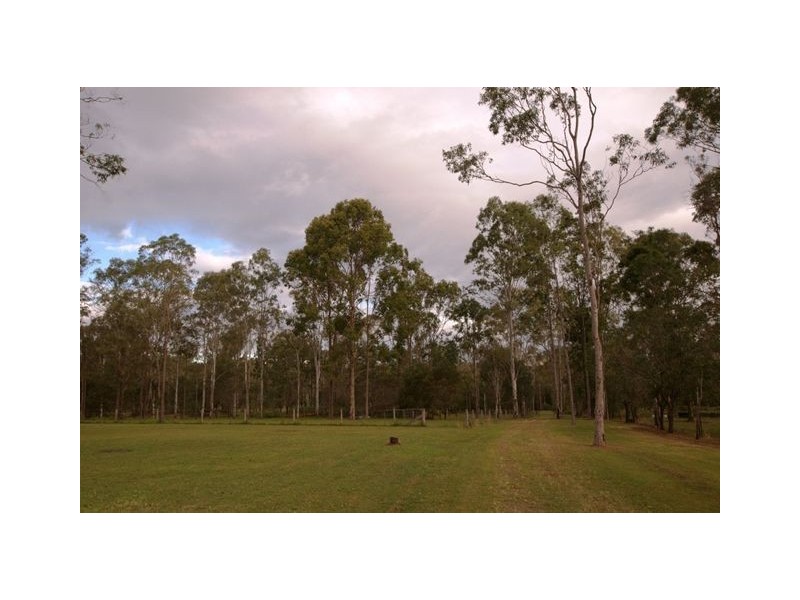 78-86 Rosina Road, North Maclean QLD 4280