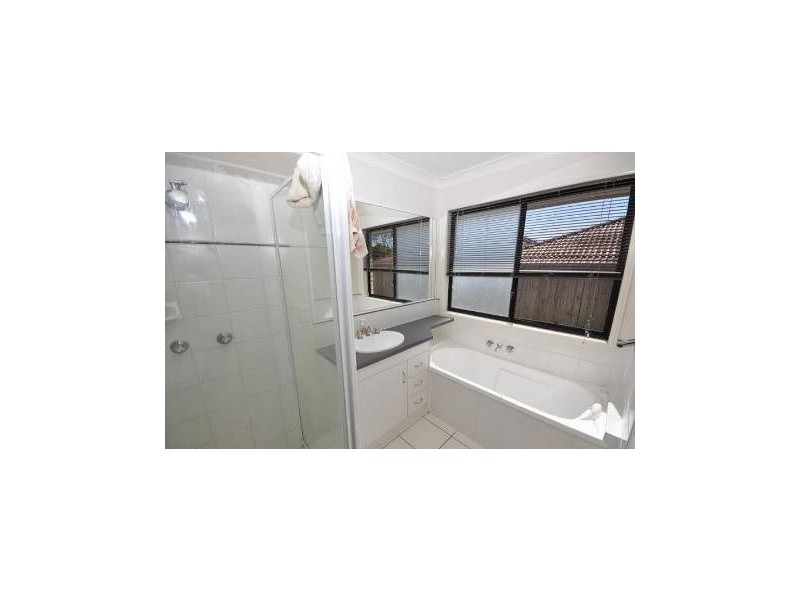 9 Chams Street, Marsden QLD 4132