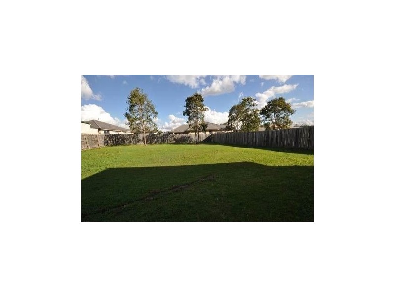 9 Chams Street, Marsden QLD 4132