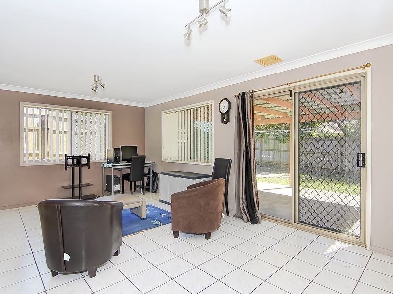 32 Cunningham Drive, Boronia Heights QLD 4124