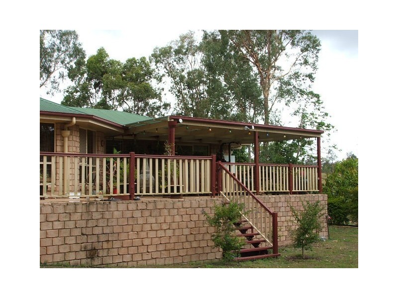 38-40 Horseshoe Crescent, New Beith QLD 4124