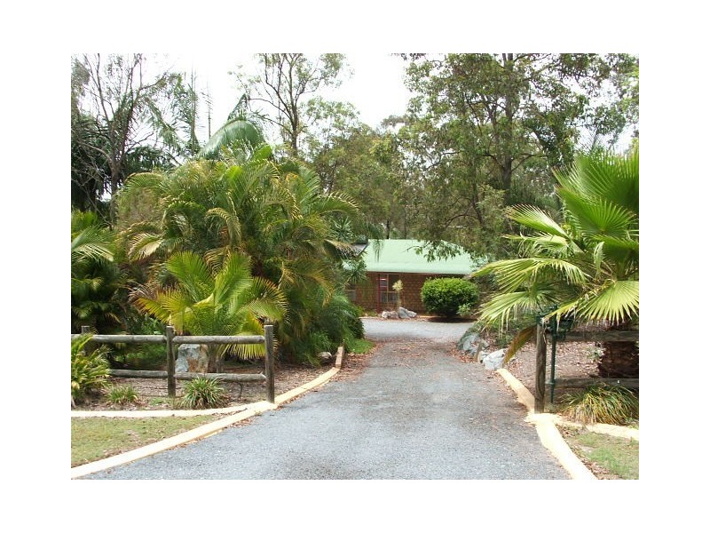 38-40 Horseshoe Crescent, New Beith QLD 4124