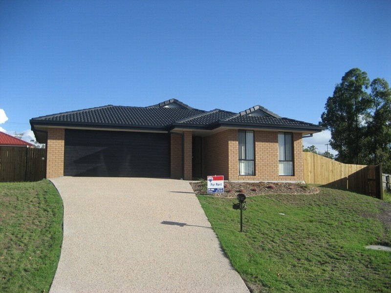 18 Robur Street, Marsden QLD 4132