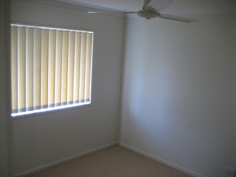 18 Robur Street, Marsden QLD 4132