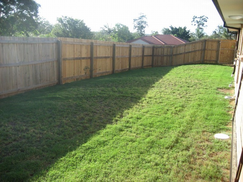 18 Robur Street, Marsden QLD 4132