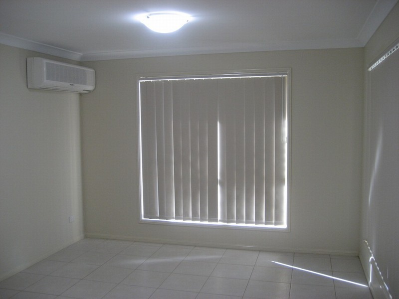 12 Crescendo Pl, Crestmead QLD 4132