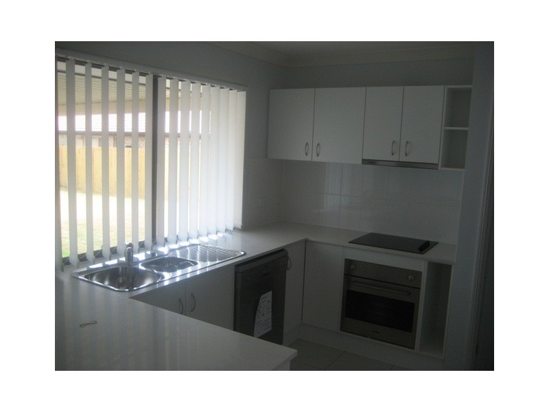 86 Second Ave, Marsden QLD 4132