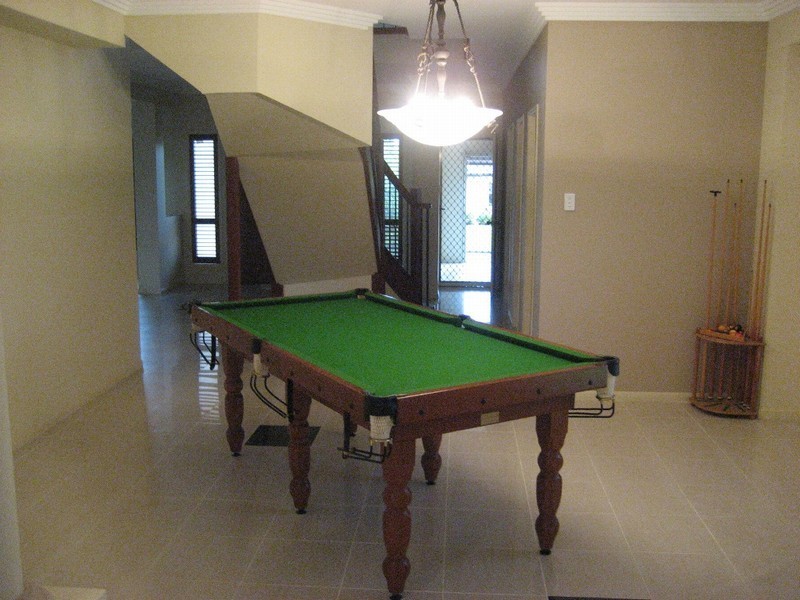 45 White Cedar Cct, Stretton QLD 4116