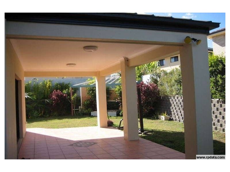 45 White Cedar Cct, Stretton QLD 4116