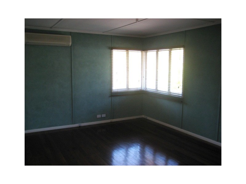 14 Plunkett St, Woodridge QLD 4114