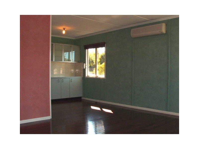 14 Plunkett St, Woodridge QLD 4114