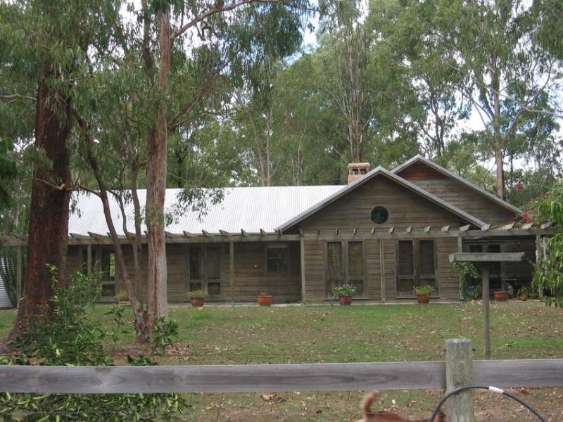 2 Stanley Ct, Munruben QLD 4125