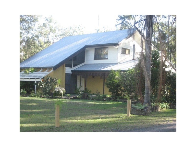 329 Lance Rd, North Maclean QLD 4280