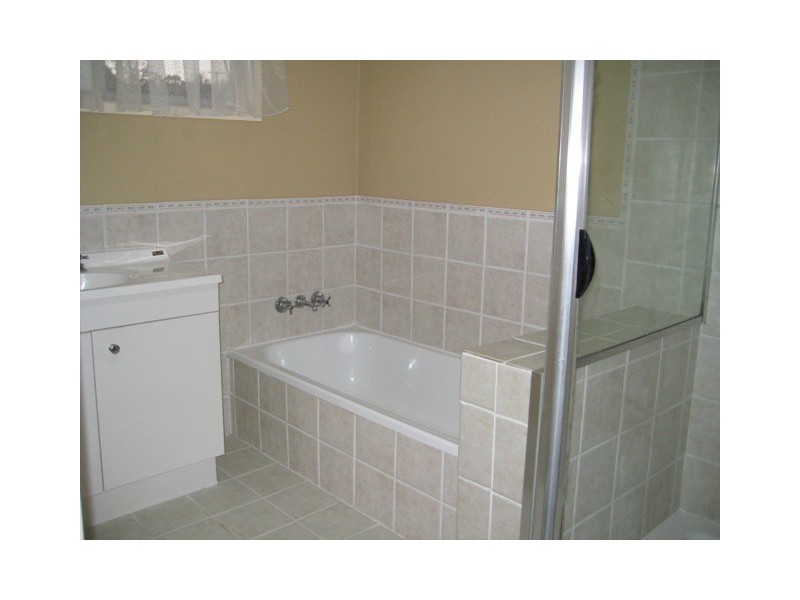 25 Kim St, Marsden QLD 4132