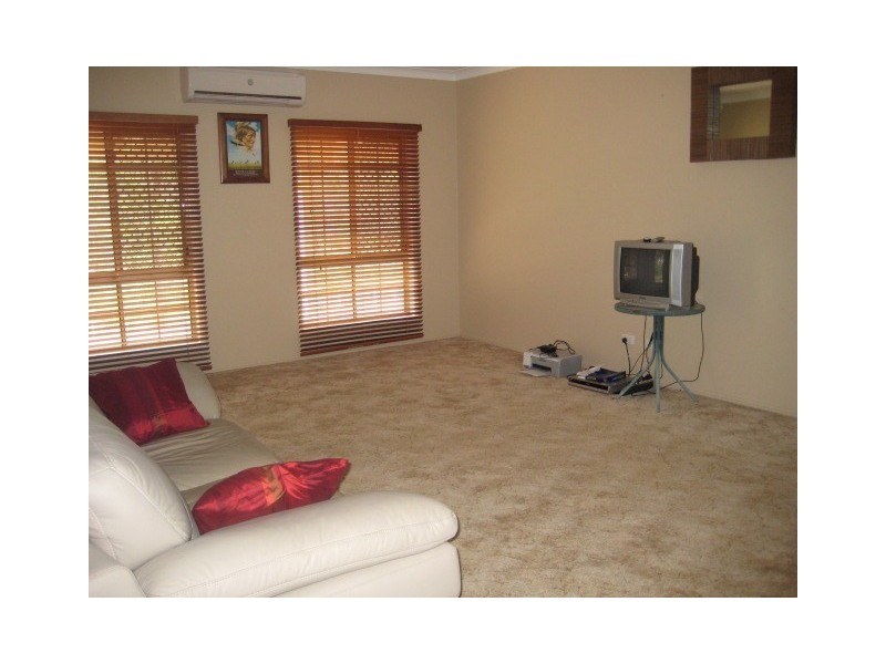 17-25 Thornbill Drive, Greenbank QLD 4124