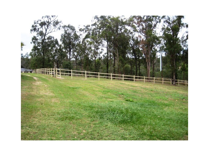 17-25 Thornbill Drive, Greenbank QLD 4124