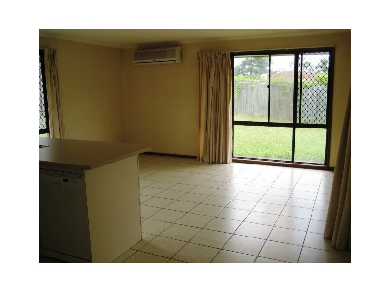 12 Halfmoon, Browns Plains QLD 4118