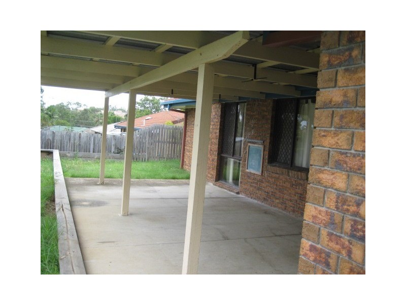 12 Halfmoon, Browns Plains QLD 4118