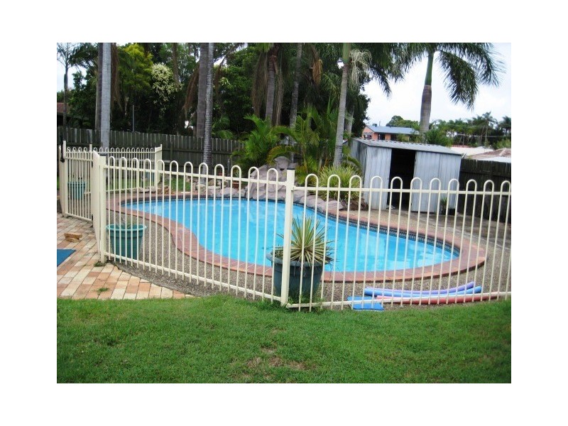 24 Antlia, Regents Park QLD 4118