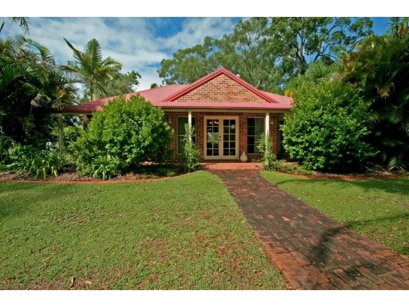 11 Merluna Road, Park Ridge South QLD 4125
