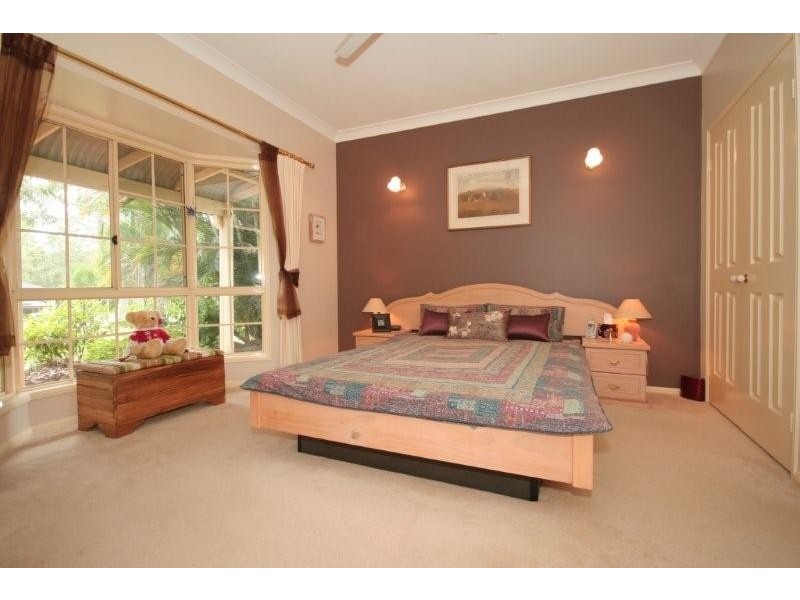 11 Merluna Road, Park Ridge South QLD 4125