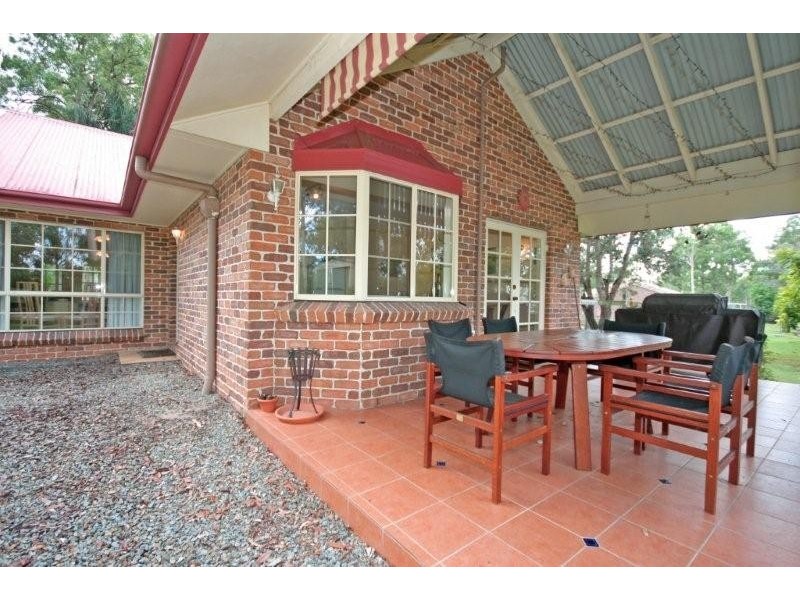 11 Merluna Road, Park Ridge South QLD 4125