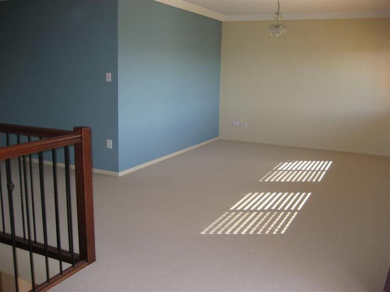 45 White Cedar Crescent, Stretton QLD 4116