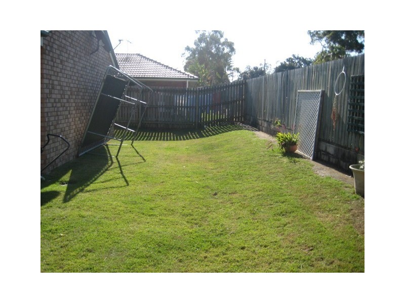 16 Cherry Tree Place, Waterford QLD 4133