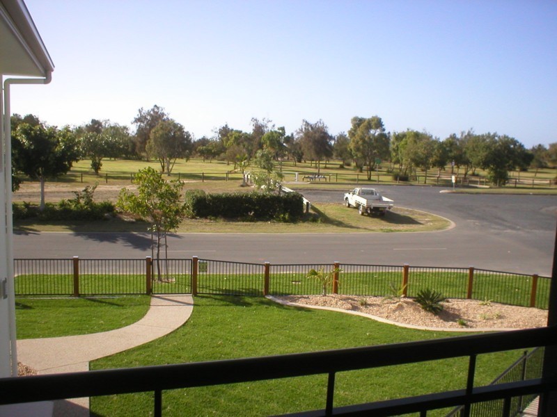 104 Binnington Esplanade, East Mackay QLD 4740