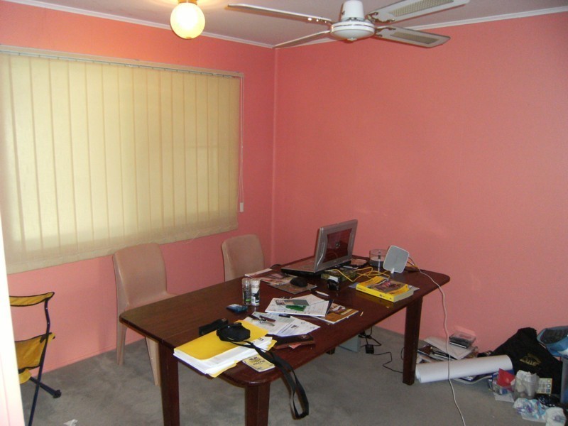 27 Bradman Street, Moranbah QLD 4744