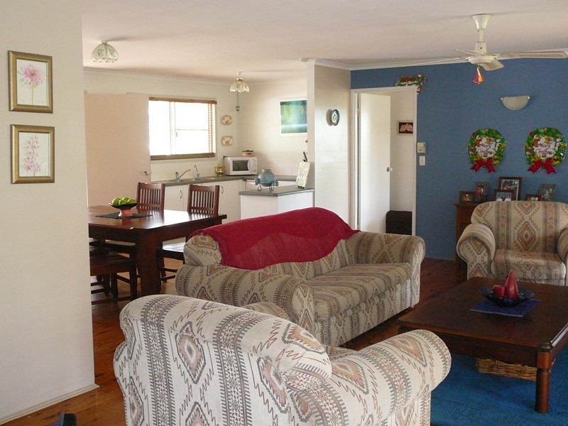 36 McGills Road, Mackay QLD 4740