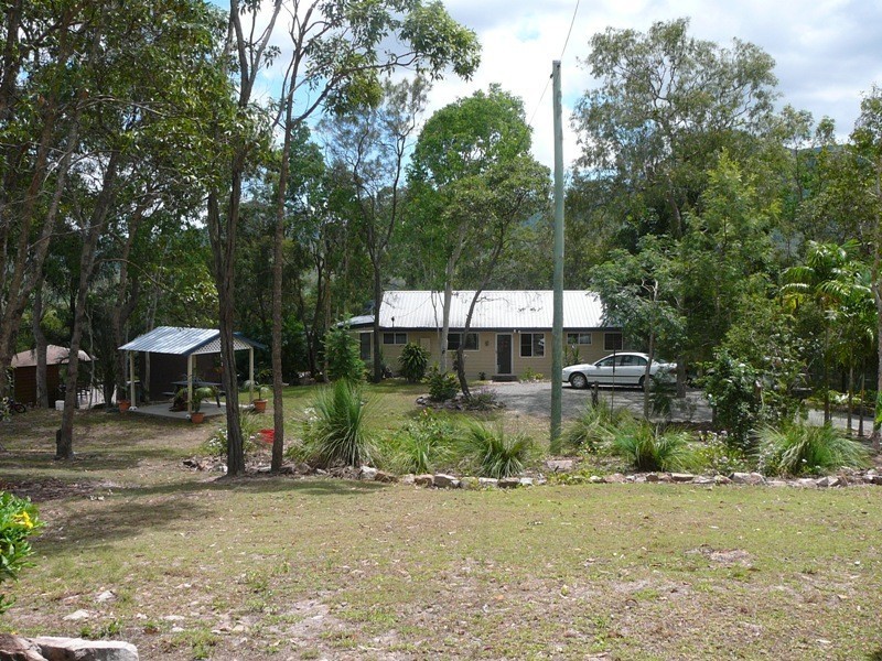 36 McGills Road, Mackay QLD 4740