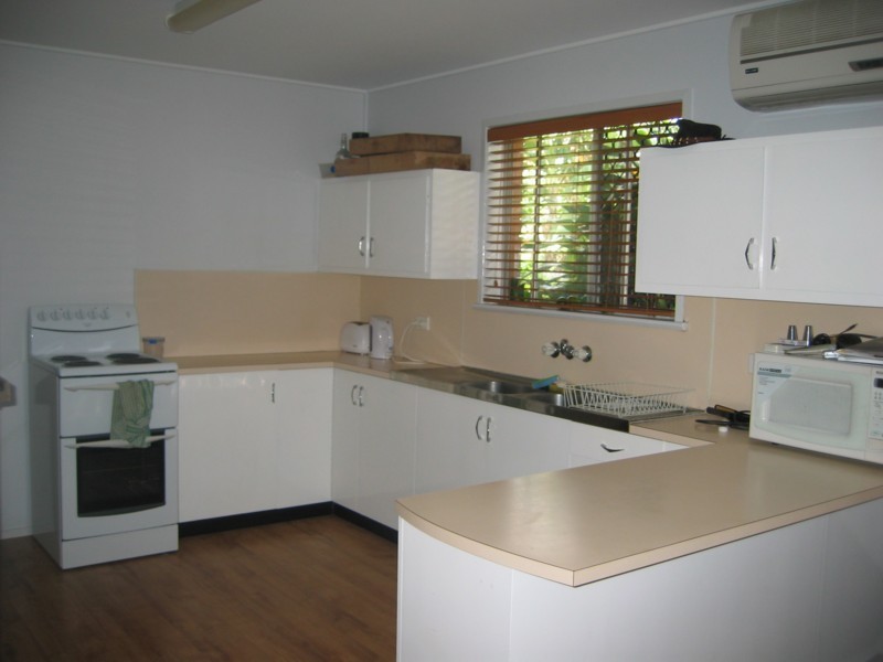 3 Leeuwin Court, Andergrove QLD 4740