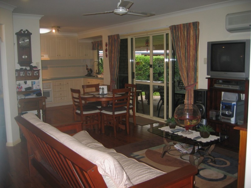 156 Edinburgh Place, Beaconsfield QLD 4740