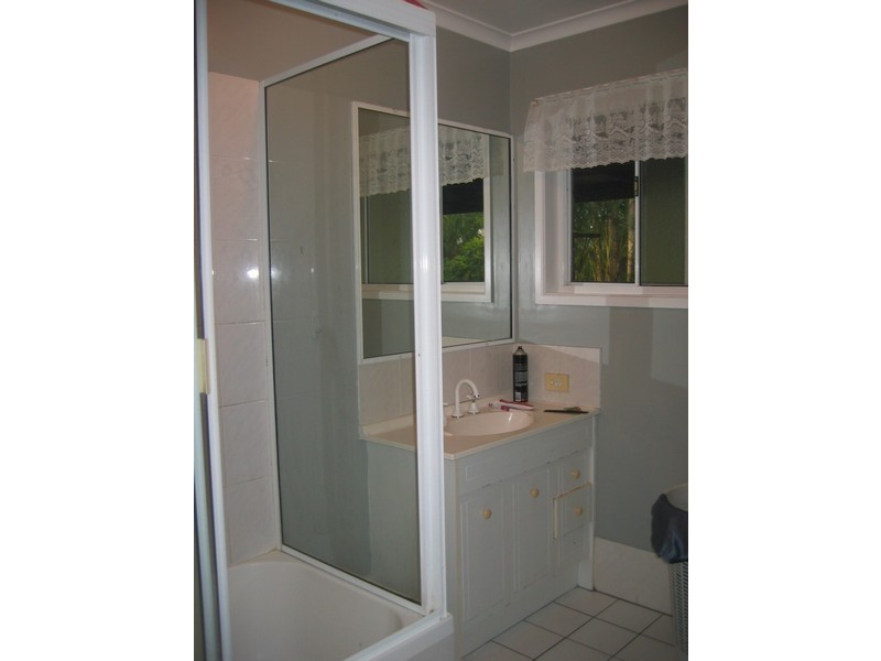 8 Melanie Street, Eimeo QLD 4740