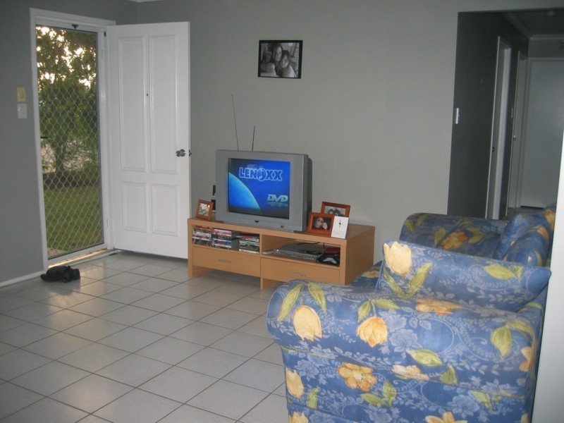 8 Melanie Street, Eimeo QLD 4740