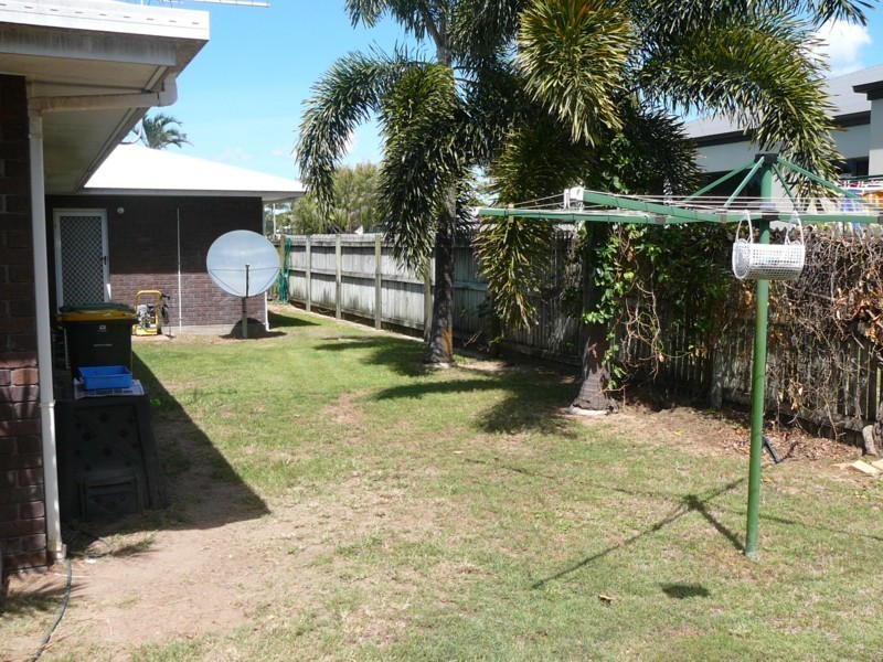 14 Bridge Road, East Mackay QLD 4740
