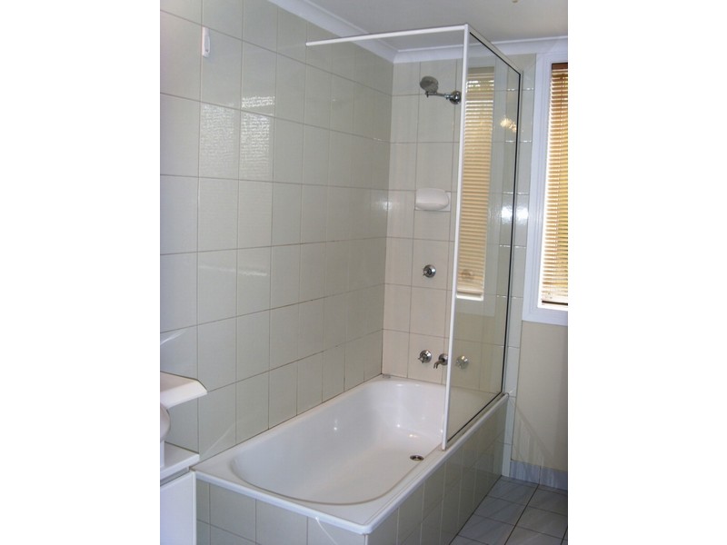 3/4 Prudhoe Street, East Mackay QLD 4740